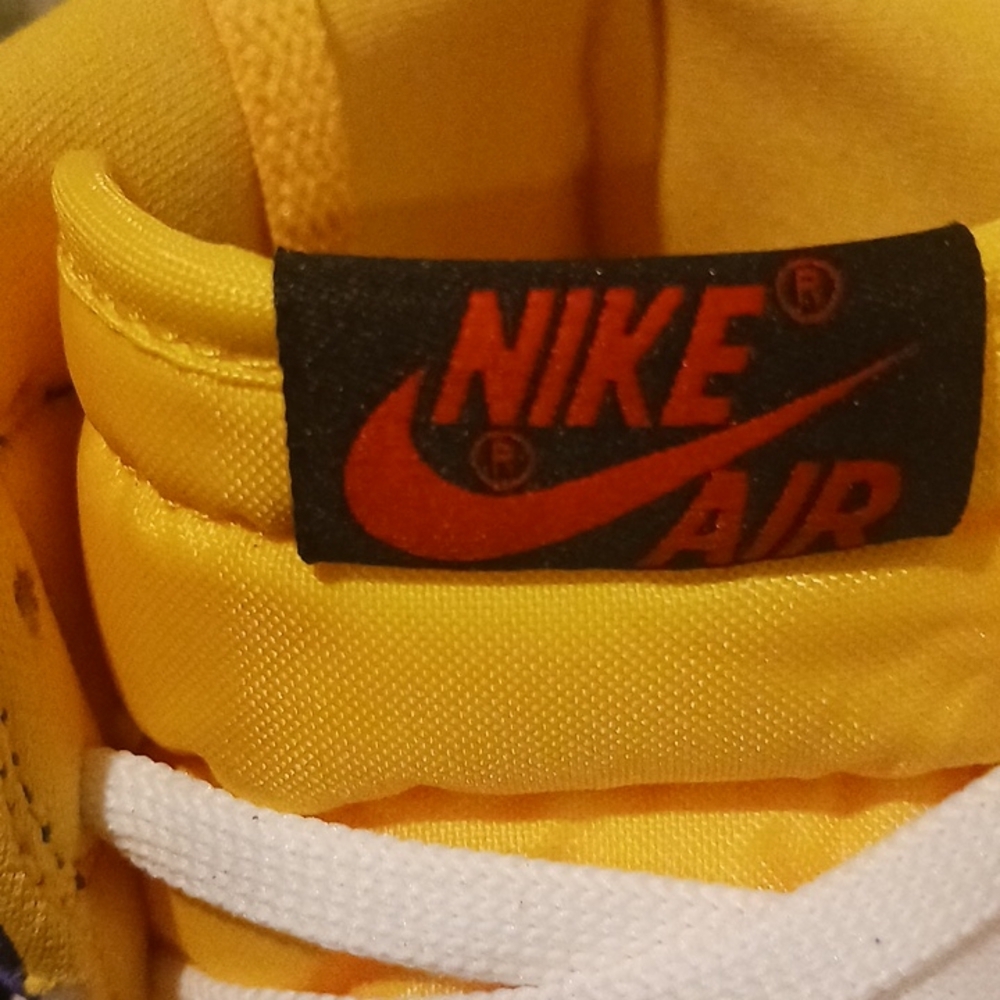 Jordan retro 1 'Reverse Laney's' - Picture 5 of 5